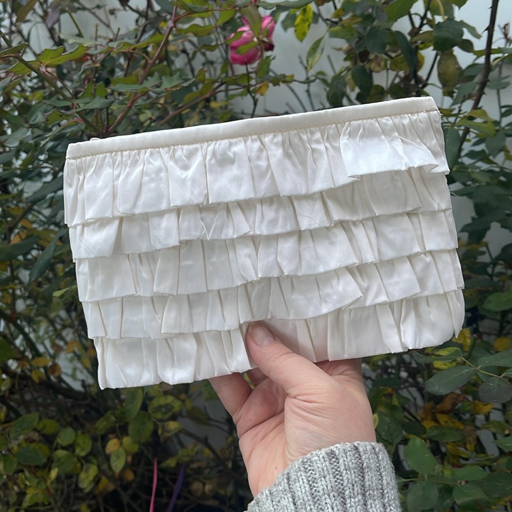 Ivory Ruffle Makeup Bag - Picture 12 of 12